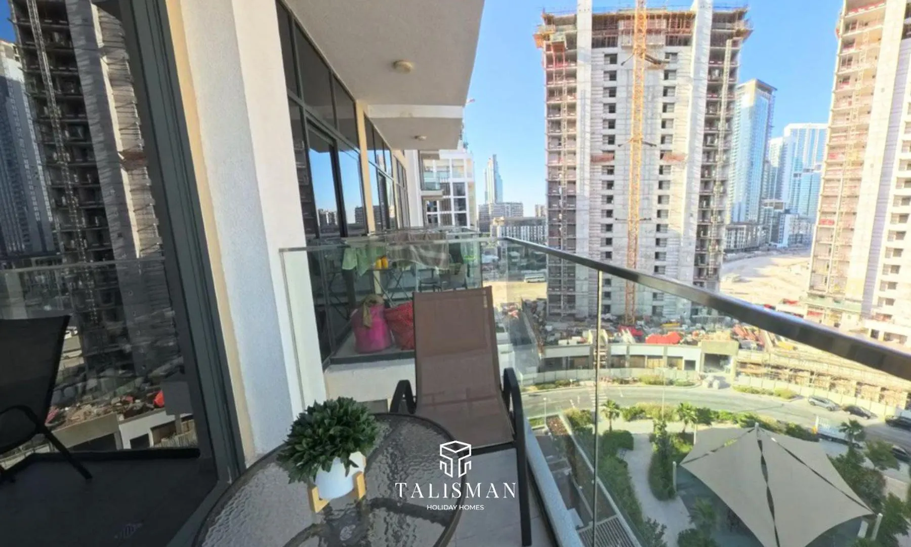 Lägenhet Modern Studio In Azizi Riviera, Meydan Dubai Förenade Arabemiraten